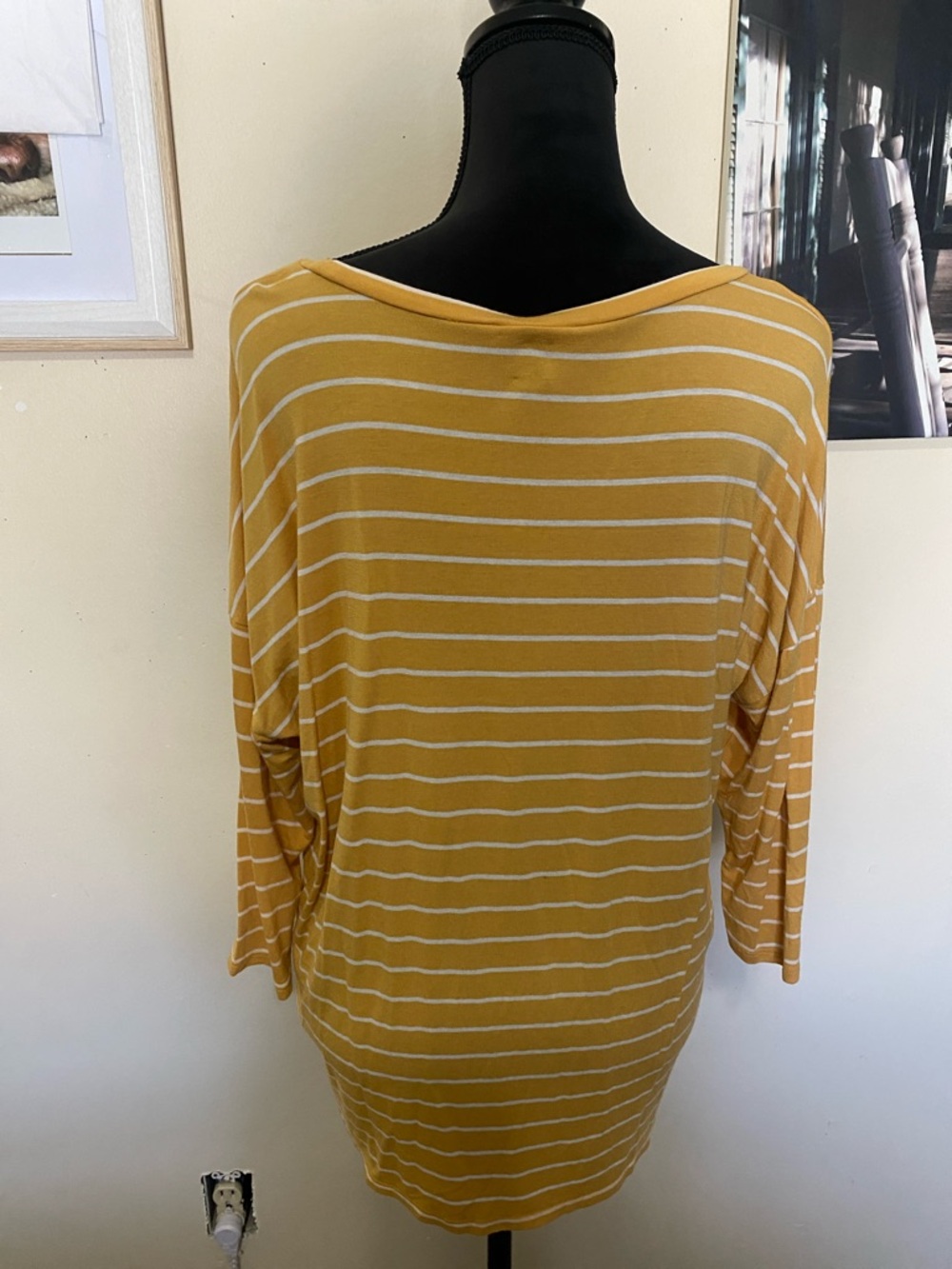 Forever 21 Mustard Yellow & White Striped Boatneck Long Sleeve Top Sz Medium - Picture 2 of 2